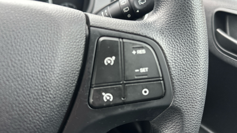 Hyundai i10 1.0 SE 5dr Petrol Hatchback